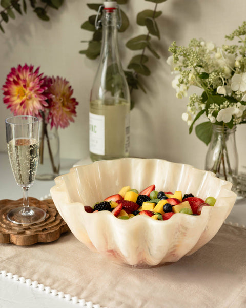 Jeanne Fitz Resin Collection Scalloped Bowl, 11 in - Cream