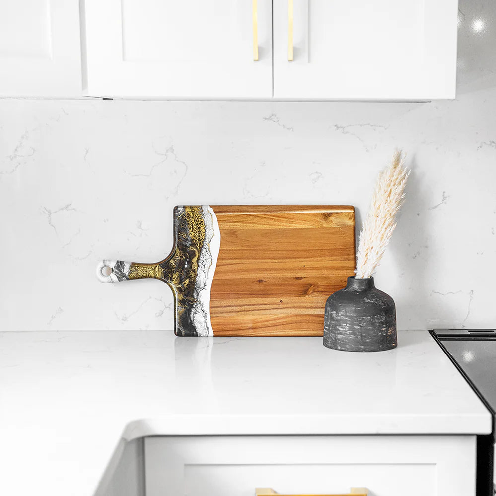 Onyx Large Acacia & Resin Board