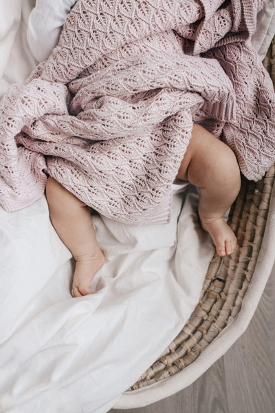 Petit Laure Openwork Pink Leaves Blanket
